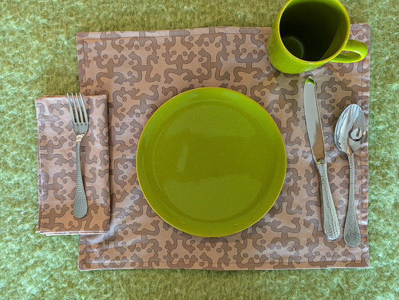 Light Brown Frogs (outlined in black) Place Mats (sold Individually)