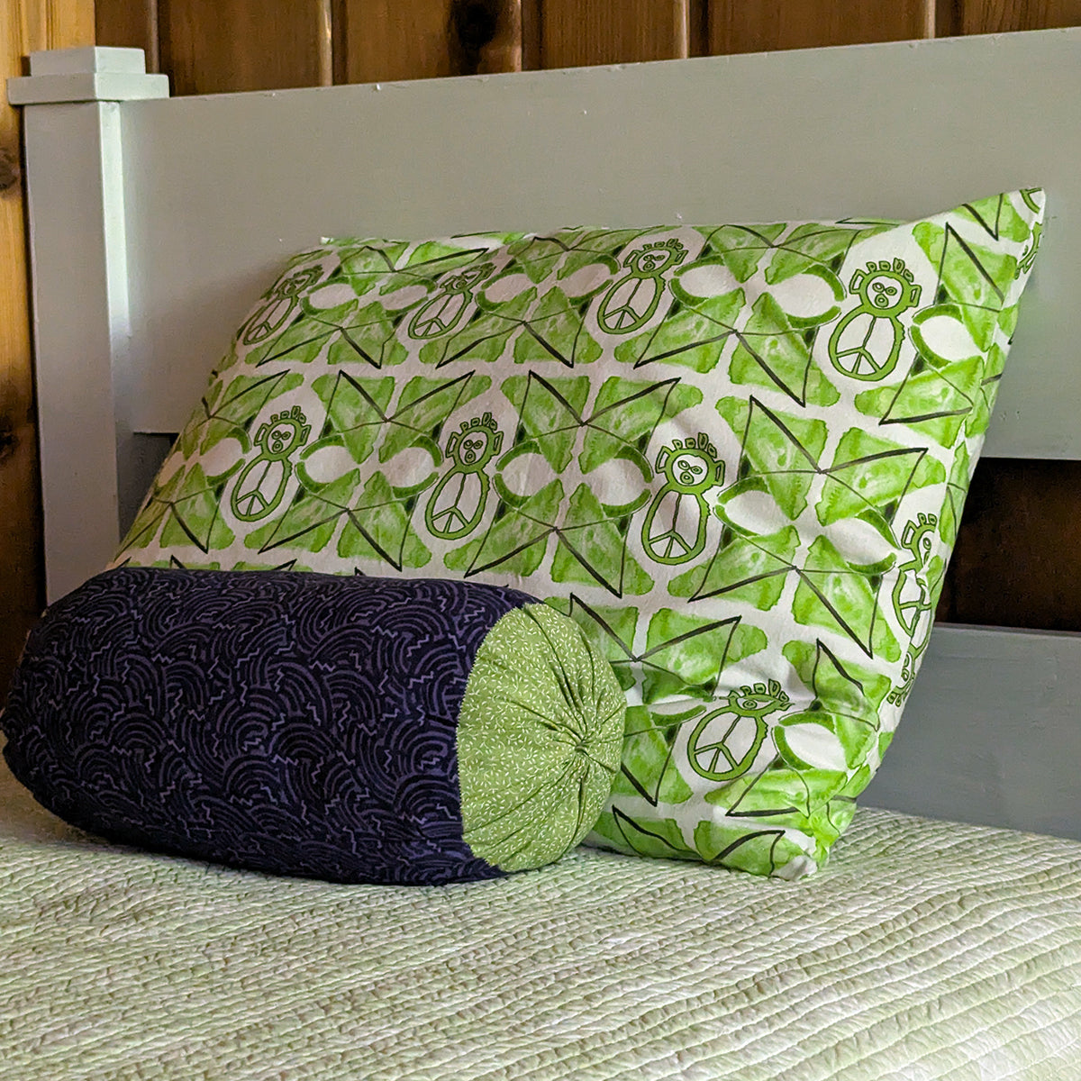 Green Figure Pillowcase