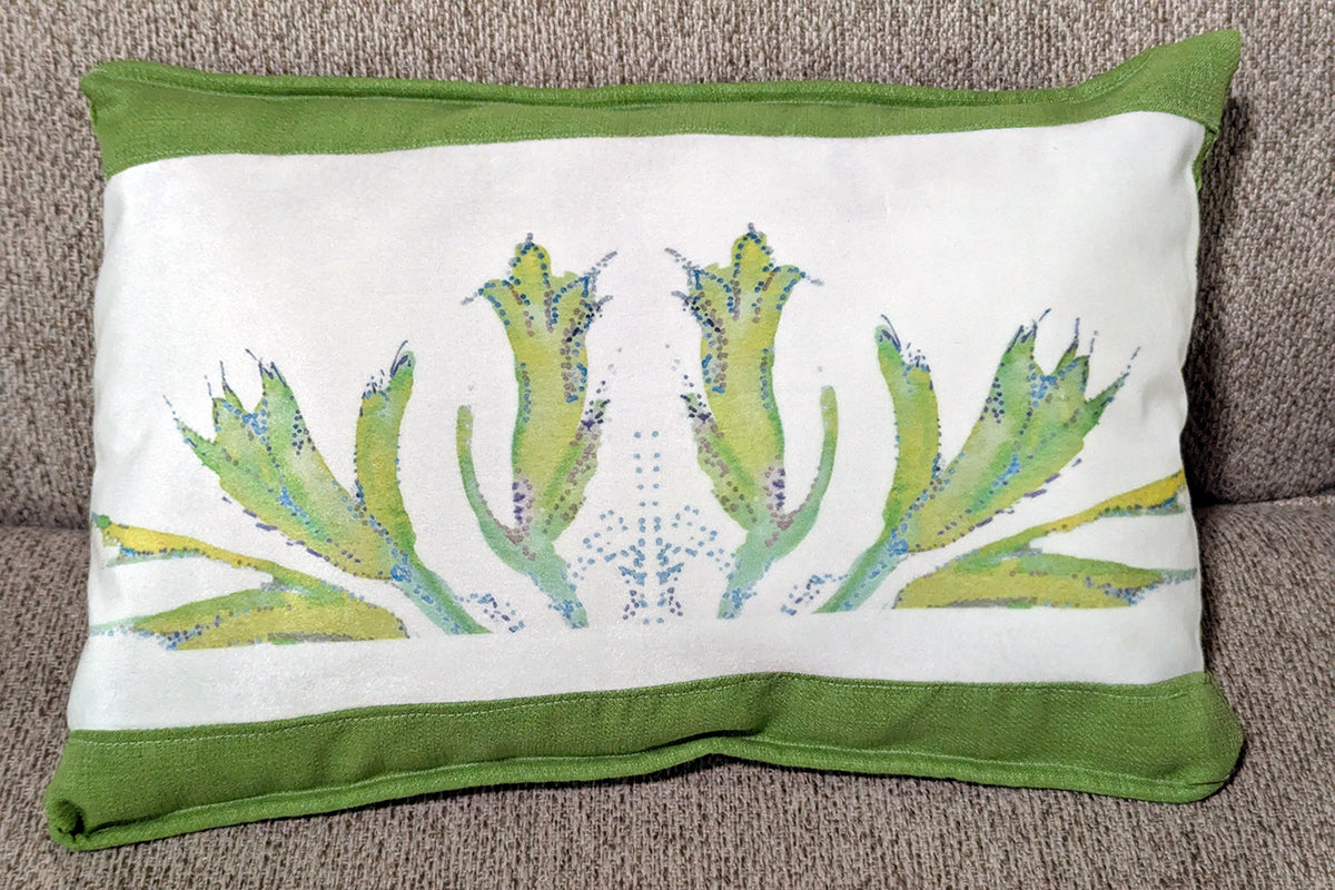 17"x 12" Lilies Pillow