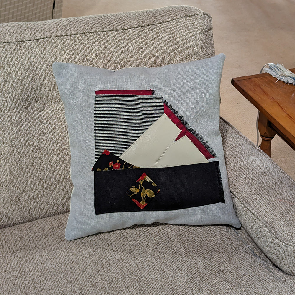 17"x 17" Sisters Pillows