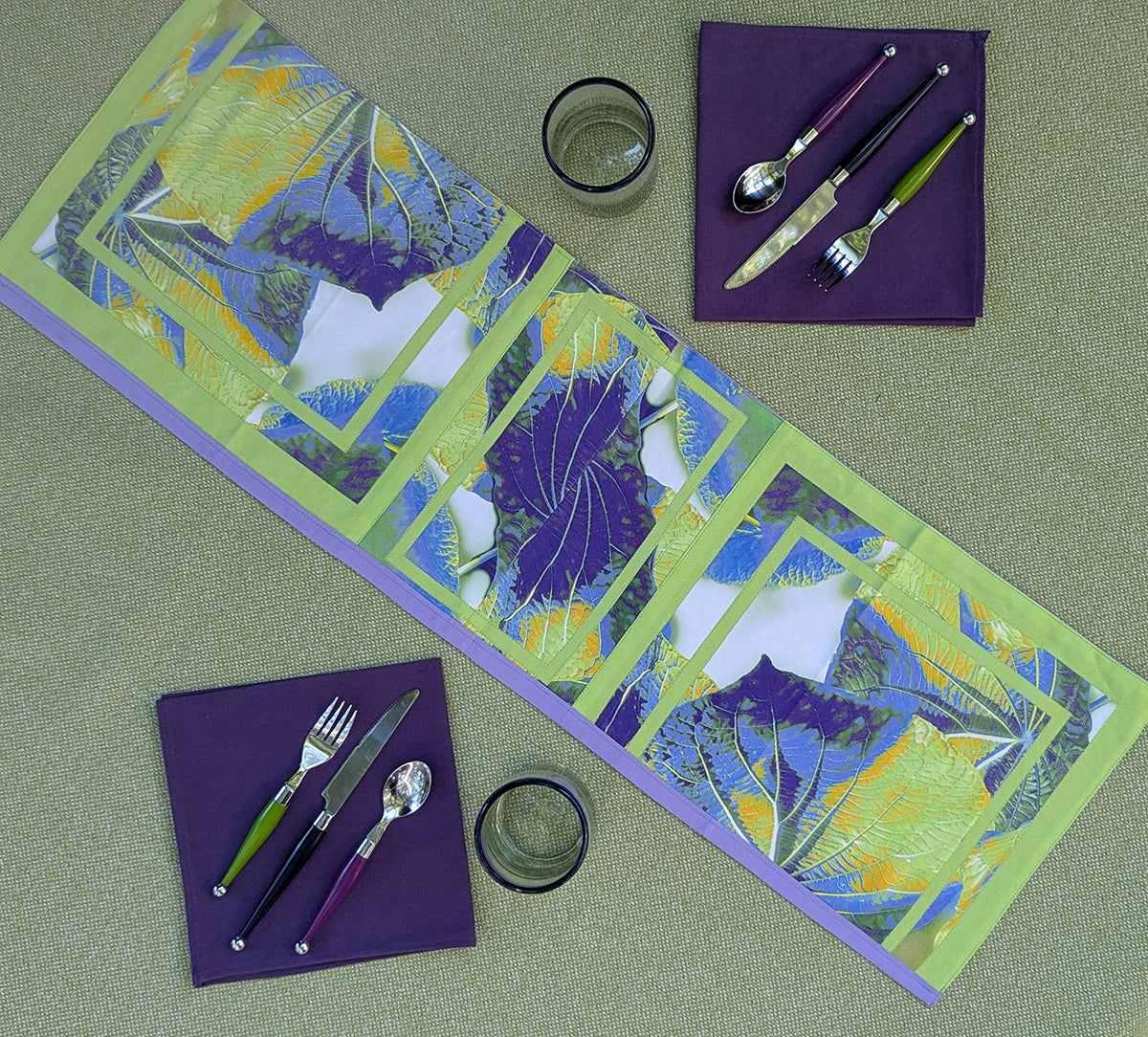 Rainforest (Lilac&Green) Table Runners