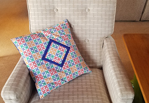 Pillow with Colorful Coquis