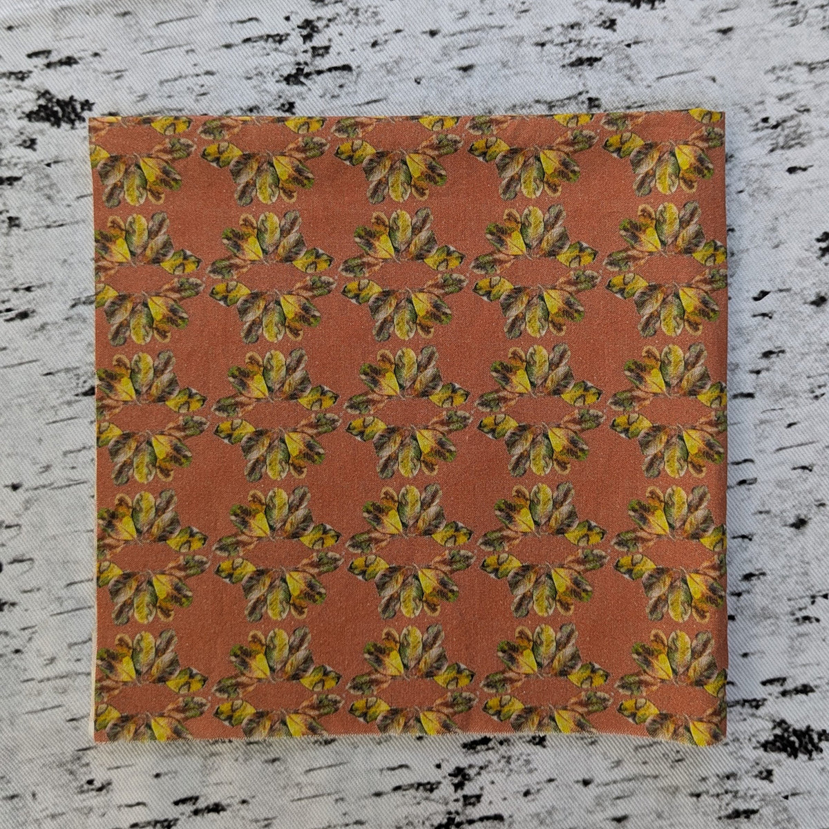 Wreaths of Leaves Napkins (Sold Individually - Two Colors)