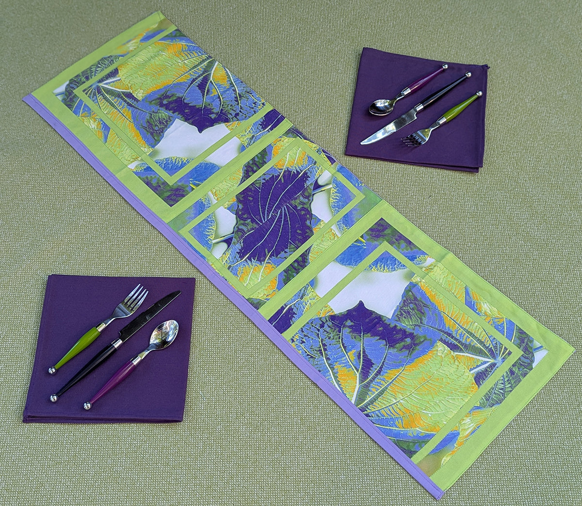 Rainforest (Lilac&Green) Table Runners